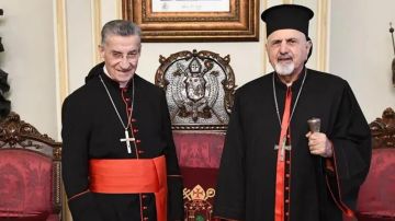 البطريرك الراعي استقبل البطريرك يونان معايدا البطريرك الراعي استقبل البطريرك يونان معايدا