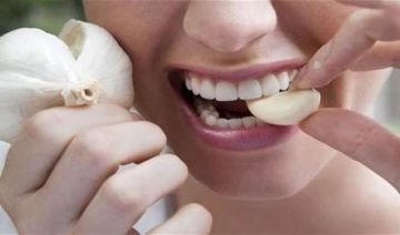 لحماية أنفسكم من الالتهابات والأمراض المزمنة.. تناولوا الثوم! لحماية أنفسكم من الالتهابات والأمراض المزمنة.. تناولوا الثوم!