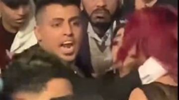 حفل زفاف تيك توكر شهير يتحول لكارثة.. مشاجرات وصراخ والقبض على العريس (فيديو) حفل زفاف تيك توكر شهير يتحول لكارثة.. مشاجرات وصراخ والقبض على العريس (فيديو)