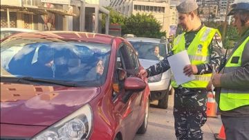 للحد من حوادث السير حملة توعوية للأمن! (صور) للحد من حوادث السير حملة توعوية للأمن! (صور)