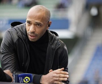 هنري يعلق على أزمة صلاح بتعبير "الغسيل القذر"