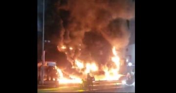 اندلاع حريق كبير في محل تجاري للأدوات المنزلية في الدورة