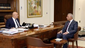 الرئيس عون عرض مع اللواء شقير للأوضاع الأمنية الرئيس عون عرض مع اللواء شقير للأوضاع الأمنية