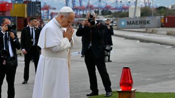 البابا لأهالي ضحايا تفجير المرفأ: ستبقى قضيتكم في قلبي