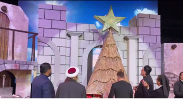 لبنان.. افتتاح أكبر شجرة ميلاد مصنوعة من الصابون الطبيعي في العالم