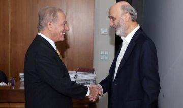 جعجع استقبل السفير الأميركي وعرضا المستجدات السياسية لبنانيا وإقليميا جعجع استقبل السفير الأميركي وعرضا المستجدات السياسية لبنانيا وإقليميا