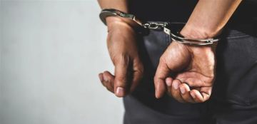 في بلدة عكارية.. توقيف متحرش بابنته القاصر وزوجته!