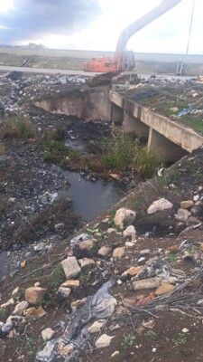 مصلحة الليطاني: فتح مجرى نهر الغزيل بعد انسداده بالنفايات بعد تدخل طارئ للمصلحة تفاديا للفيضانات