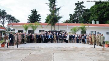 إنزال دبلوماسي في الميدان العسكري... والكشف على منشأة جديدة