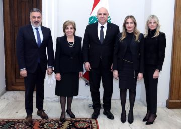 عائلة المرحوم رياض يوسف سلامة شكرت الرئيس عون على مواساتها عائلة المرحوم رياض يوسف سلامة شكرت الرئيس عون على مواساتها