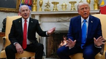 القناة 13 الإسرائيلية عن مسؤولين: نتنياهو سيطلب من ترامب ضوءا أخضر لتكثيف الهجمات في لبنان!