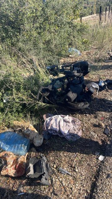 إصابة شخص جراء استهداف مسيرة معادية لدراجة نارية في ياطر إصابة شخص جراء استهداف مسيرة معادية لدراجة نارية في ياطر