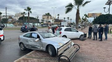 النشرة: جرحى بحادث سير على الكورنيش البحري لمدينة صيدا بالقرب من الملعب البلدي النشرة: جرحى بحادث سير على الكورنيش البحري لمدينة صيدا بالقرب من الملعب البلدي