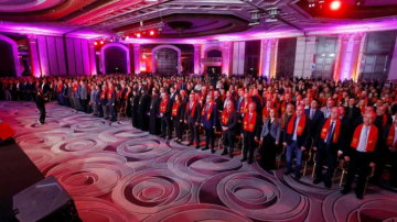 الأمين العام للطاشناق في ذكرى تأسيس الحزب: جمهورنا يجدد الثقة ونؤكد الالتزام بالاستقرار وبناء الدولة الأمين العام للطاشناق في ذكرى تأسيس الحزب: جمهورنا يجدد الثقة ونؤكد الالتزام بالاستقرار وبناء الدولة