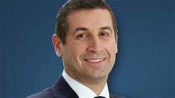 عكس السير: معلوف يبدأ العمل من أجل شاطئ عام في ضبية