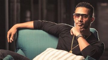 محمد رمضان يتحدث بصراحة ويكشف عن أصعب موقف واجهه في بدايته الفنية (فيديو)