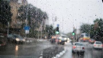 حر خانق ينقلب أمطارا لبنان يدخل عطلة نهاية أسبوع متقلبة ومفاجئة حر خانق ينقلب أمطارا لبنان يدخل عطلة نهاية أسبوع متقلبة ومفاجئة