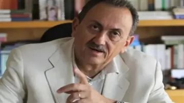 معلومات الجديد: السفير سيمون كرم يرفض منع عودة أهالي القرى الحدودية إلى منازلهم معلومات الجديد: السفير سيمون كرم يرفض منع عودة أهالي القرى الحدودية إلى منازلهم