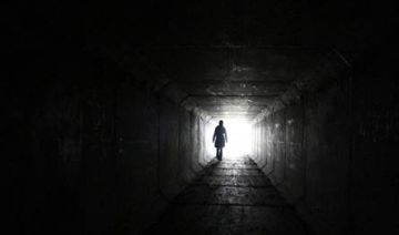 بسبب خلافات مع زوج طليقته.. فنان شهير يفقد حياته بطريقة مروعة (صورة) بسبب خلافات مع زوج طليقته.. فنان شهير يفقد حياته بطريقة مروعة (صورة)