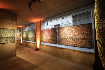 راوية زنتوت.. مقاربة تشكيلية تتجاوز السطح التقليدي للأعمال الفنية