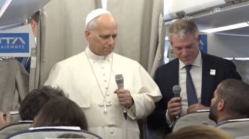 البابا لاوون ردا على سؤال حول ايصال صرخة اللبنانيين إلى ترامب: تواصلت وسأواصل التواصل مع القادة لاحلال السلام