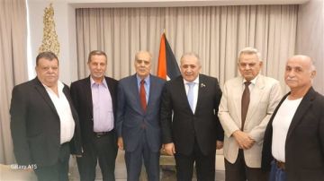 سفير فلسطين في لبنان يستقبل وفدا مشتركا من طليعة لبنان وجبهة التحرير العربية