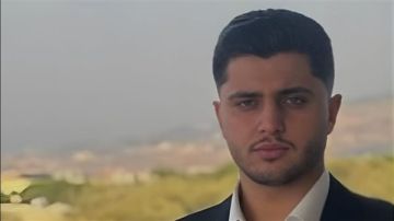 ابن جبال البطم صادق عيديبي أول الناجحين إلى الكلية الحربية في قوى الأمن الداخلي ابن جبال البطم صادق عيديبي أول الناجحين إلى الكلية الحربية في قوى الأمن الداخلي