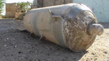 إرباك داخل الحزب... والسبب البراميل المتفجرة