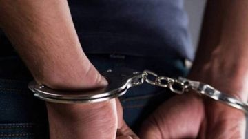 توقيف مروج عملة مزيفة وآخر بجرم قطع أشجار معمرة