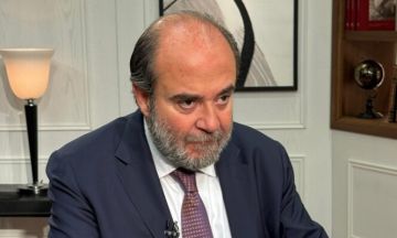 عقيص: لن نقبل بأي تفرغ يتجاوز احتياجات الجامعة اللبنانية ولا يراعي الكفاءة والمناصفة عقيص: لن نقبل بأي تفرغ يتجاوز احتياجات الجامعة اللبنانية ولا يراعي الكفاءة والمناصفة