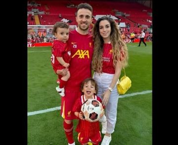 نجلا جوتا ضمن تمائم ليفربول ضد وولفرهامبتون