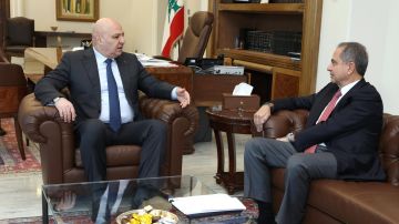 الرئيس عون اطلع من صدي على مشاريع وزارة الطاقة الرئيس عون اطلع من صدي على مشاريع وزارة الطاقة