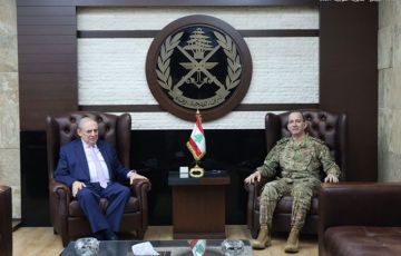 قائد الجيش استقبل فريد البستاني وعبد الهادي محفوظ وجرى تناول الأوضاع العامة