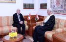 لقاء بين منسى ونائب رئيس الوزراء العماني لشؤون الدفاع.. وهذا ما بحثاه