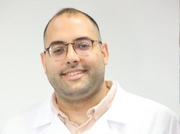 عمر الرجب يعلن خوض معركة نقابة الأطباء في بيروت