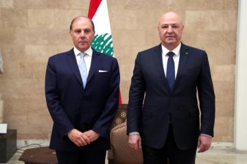 بعد أداء القسم أمس... سعيد يتسلم الحاكمية اليوم أبرز 6 نقاط مطلوبة من الحاكم الجديد بعد أداء القسم أمس... سعيد يتسلم الحاكمية اليوم أبرز 6 نقاط مطلوبة من الحاكم الجديد