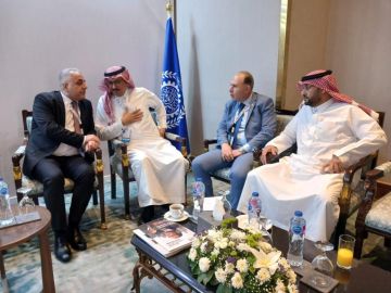 كركي يلتقي رئيس اللجان العمالية في السعودية كركي يلتقي رئيس اللجان العمالية في السعودية