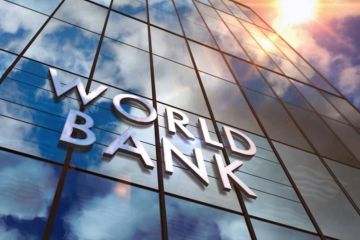 توقعات البنك الدولي: الاقتصاد اللبناني سينمو بنسبة 4,7 هذا العام توقعات البنك الدولي: الاقتصاد اللبناني سينمو بنسبة 4,7 هذا العام