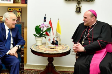 السفارة البابوية واصلت تقبل التعازي بوفاة البابا فرنسيس