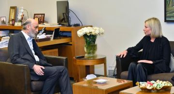 جعجع يستقبل بلاسخارت لبحث التطورات السياسية والأمنية