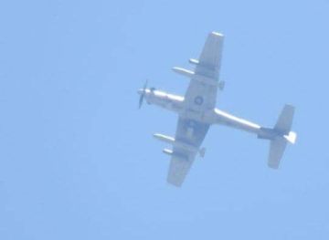 لأول مرة.. تحليق طائرة قتالية من نوع سوبر توكانو A29 تابعة للقوات الجوية اللبنانية في أجواء مناطق جنوبية شمال نهر الليطاني لأول مرة.. تحليق طائرة قتالية من نوع سوبر توكانو A29 تابعة للقوات الجوية اللبنانية في أجواء مناطق جنوبية شمال نهر الليطاني