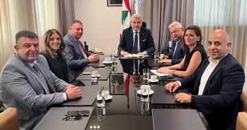 وزير الصناعة عرض مع تجمع الشركات اللبنانية الأوضاع الاقتصادية