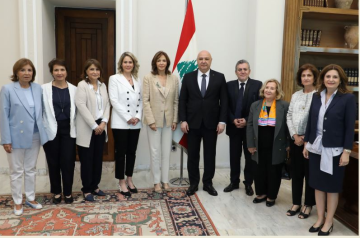 رئيس الجمهورية اطلع من نورا جنبلاط على برنامج مهرجانات بيت الدين