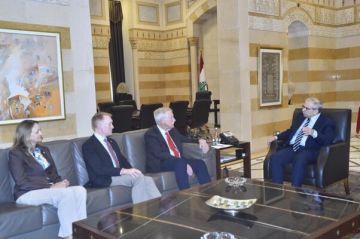 سلام التقى وفدا اميركيا: لزيادة الضغط الأميركي على اسرائيل كي تنسحب من الأراضي اللبنانية