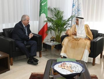 جابر التقى المدير الإقليمي لمؤسسة التمويل الدولية IFC جابر التقى المدير الإقليمي لمؤسسة التمويل الدولية IFC