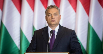 أوربان: خطط الاتحاد الأوروبي لتمويل الجيش الأوكراني تهدد أوروبا