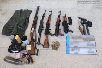 الجيش: توقيف أشخاص وضبط كمية من الأسلحة والذخائر الحربية والمخدرات