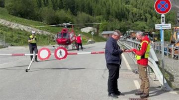 سويسرا السلطات تحذر من فيضانات محتملة بعد انهيار جليدي مدمر جنوب البلاد