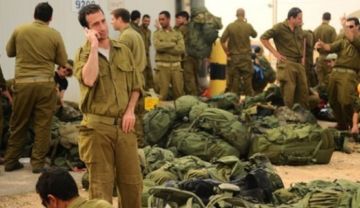 انقسام داخل القيادة الصهيونية: المخطوفون أم الانتصار؟