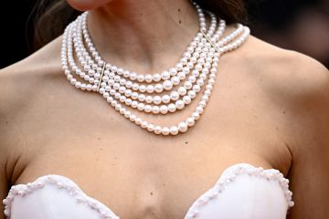 كل ما تحتاج العروس معرفته لاختيار مجوهرات حفل زفافها